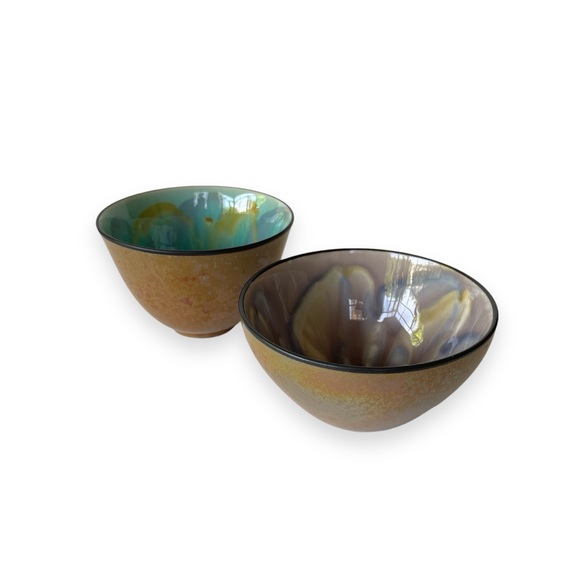 Set of 2 Ceramic Bowls - Picture 1 of 9